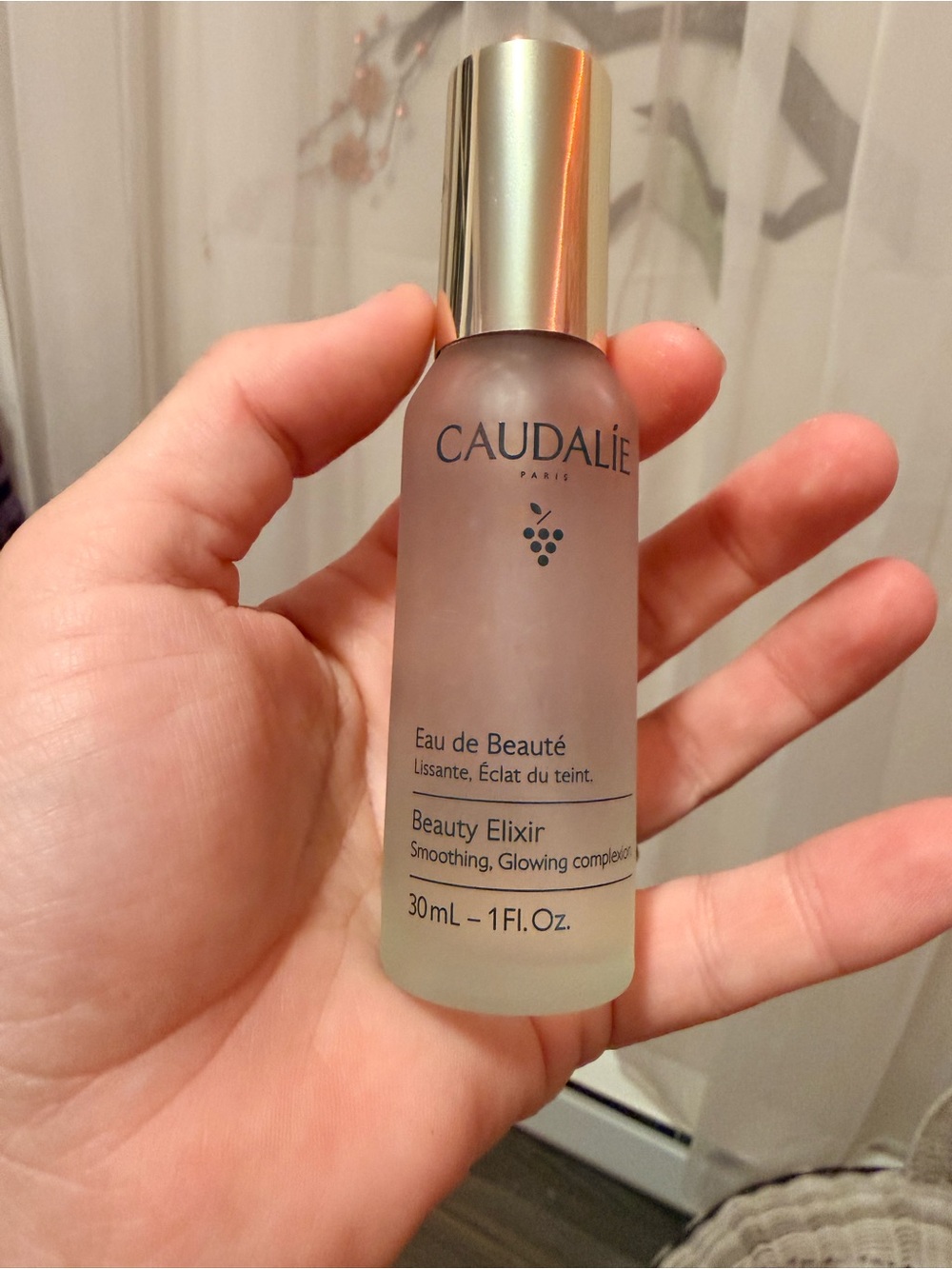 Caudalie Gift Set - brightening routine essentials - Picture 8 of 11